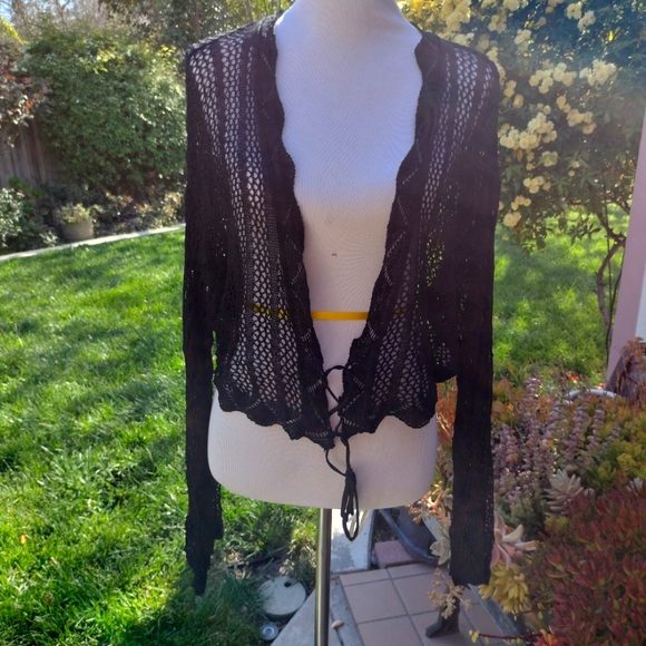 Shein shrug - Picture 1 of 2